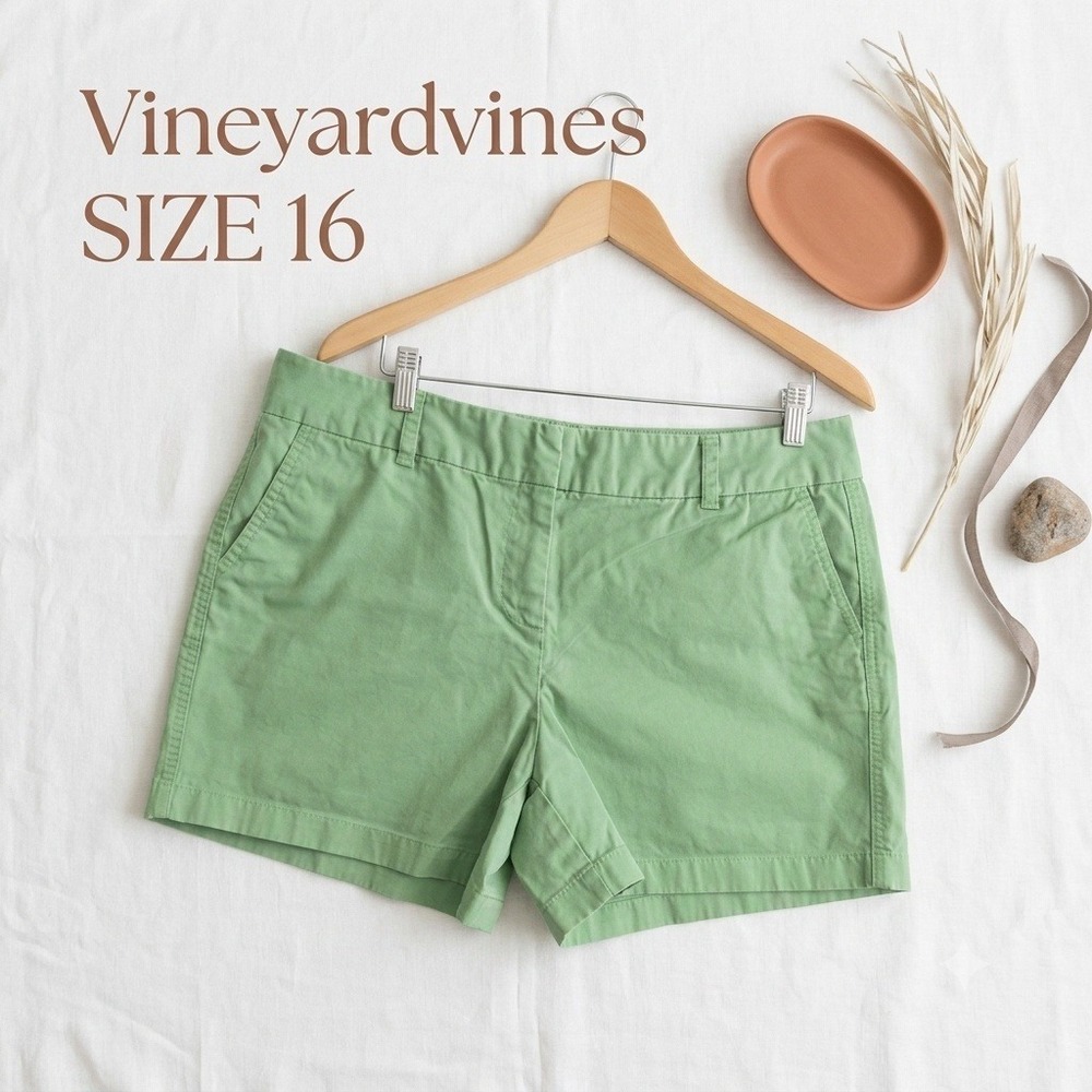 Vineyard Vines Preppy Casual Solid Cotton Shorts Women Size 16